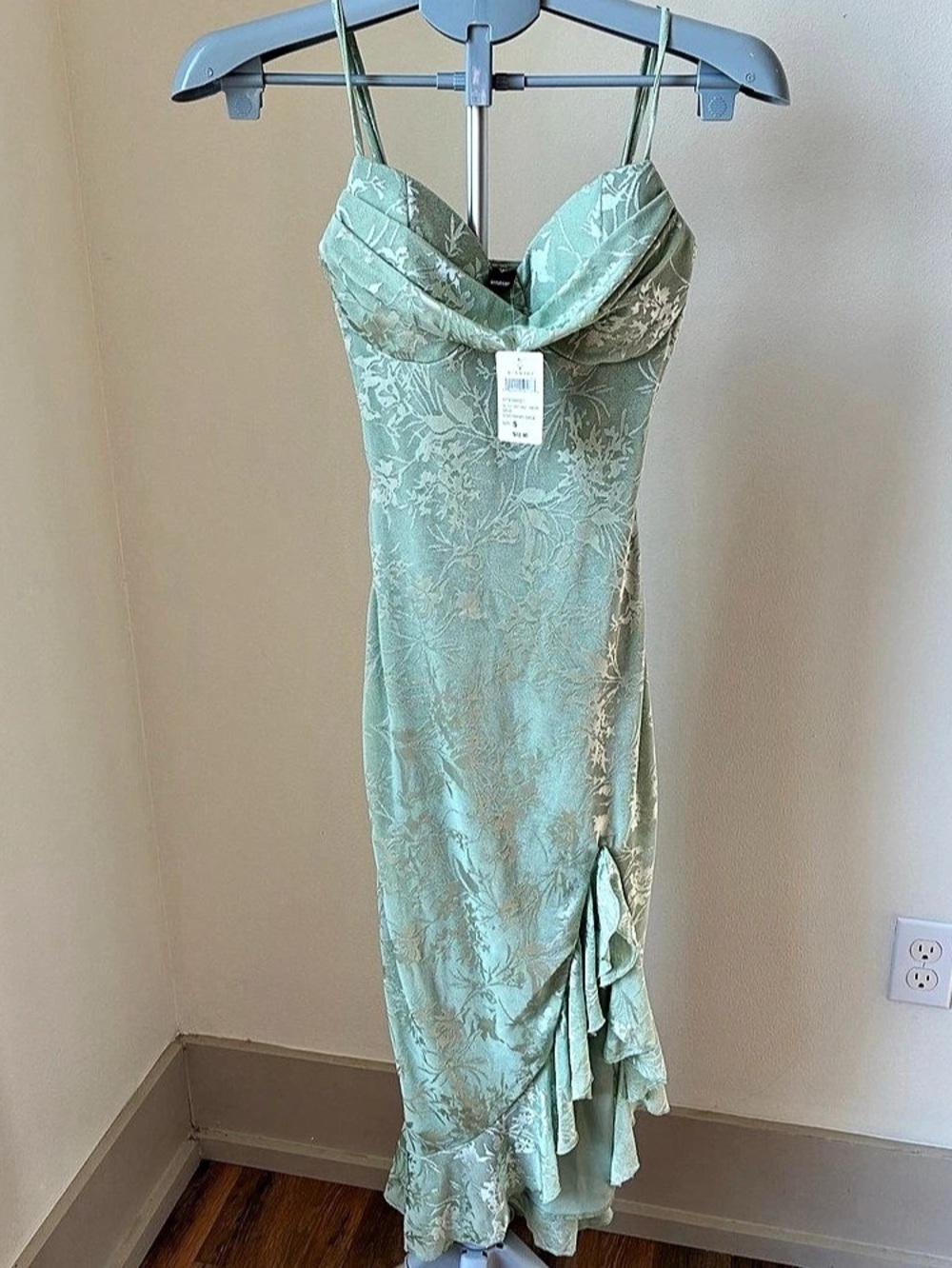 Windsor Diana V-Neck Mermaid Floral Ruffle Formal Dress Maxi Dress Green Small